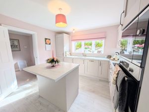 Photo 39- click for photo gallery